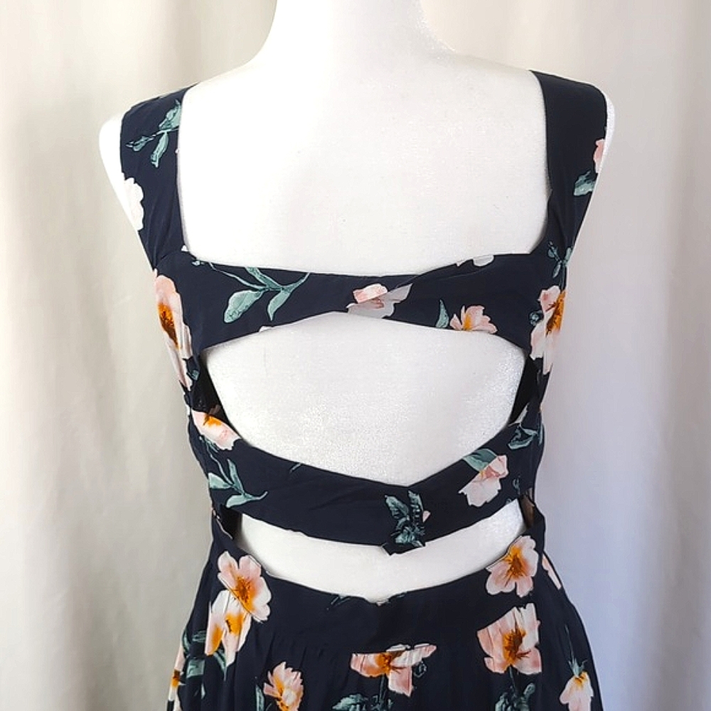 Reformation Lanai Must Be Dreaming Floral Midi Dress - Picture 7 of 12